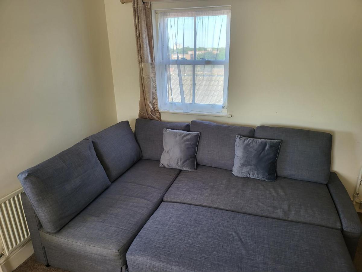 Spacious Neat Penthouse Apartment With Great View In London Eksteriør bilde
